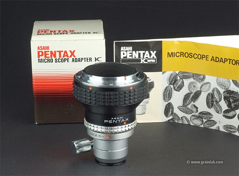 Datei:Pentax-K Mikroskop-Adapter Grainlab.jpg