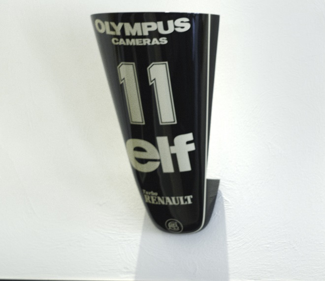 Datei:Rennauto-Bug ELF Renault.jpg