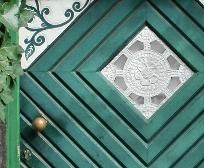 Datei:Tür in Lobberich (Ausschnitt).jpg