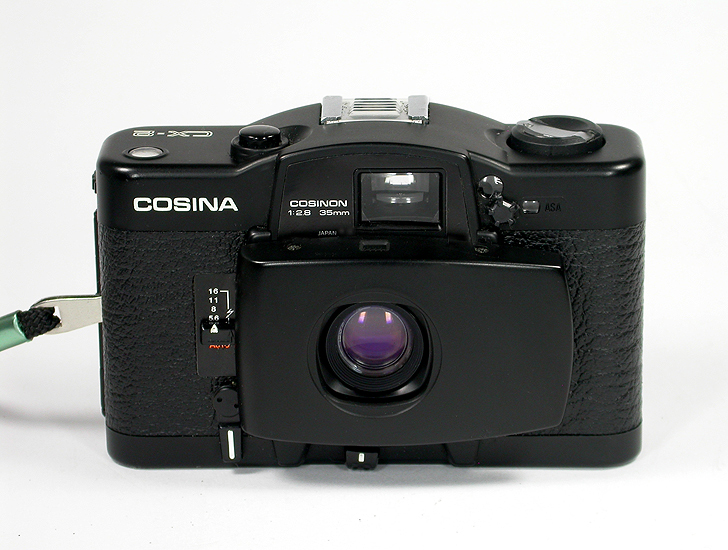 Datei:Cosina CX-2 tauber 2.jpg