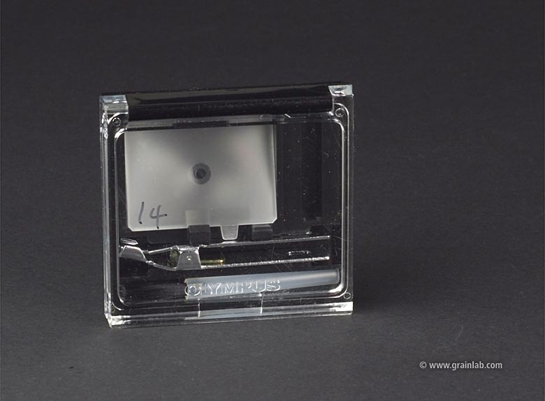 Datei:OM-Focusing Screen 1 14 Grainlab.jpg