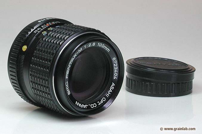 Datei:Pentax-M 100 2.8 Grainlab.jpg