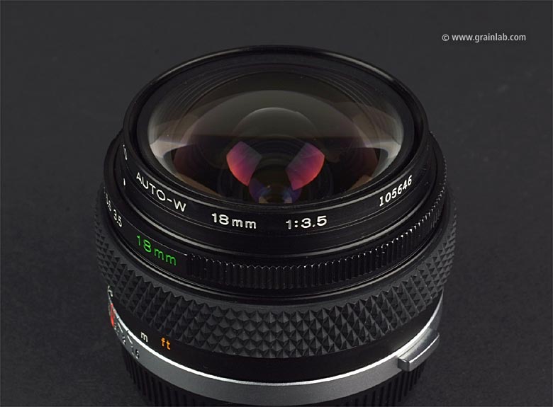 Datei:Zuiko 18 3.5 Grainlab 4.jpg