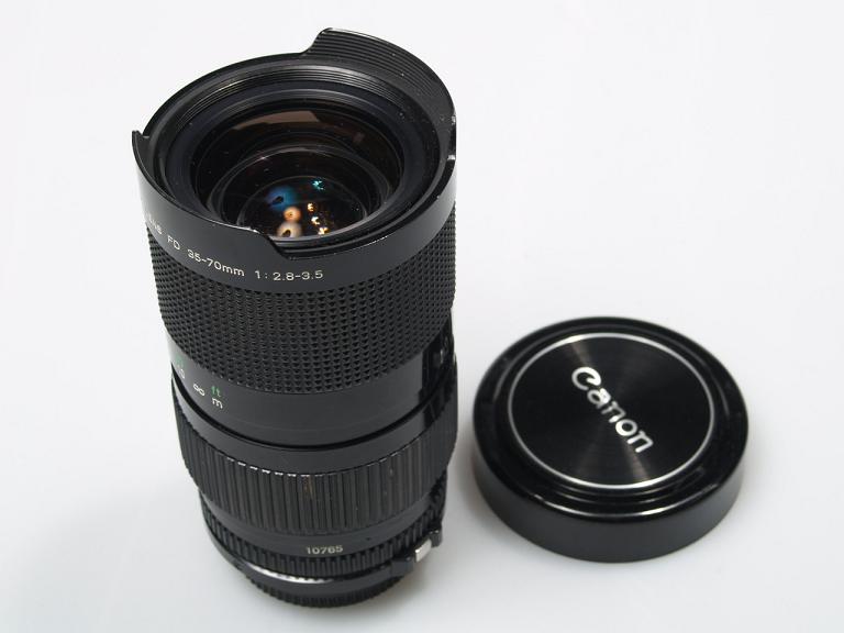 Datei:Canon FD 35-70 2.8-3.5 camerafoxx.jpg