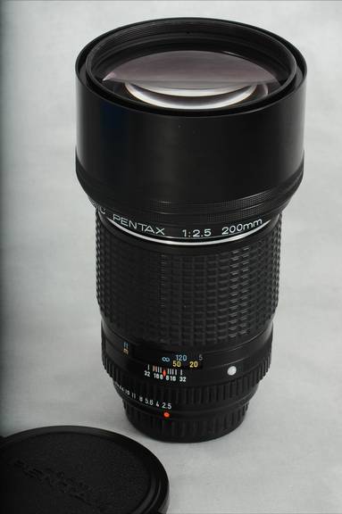 Datei:Pentax 200 2.5 TeamFoto.jpg