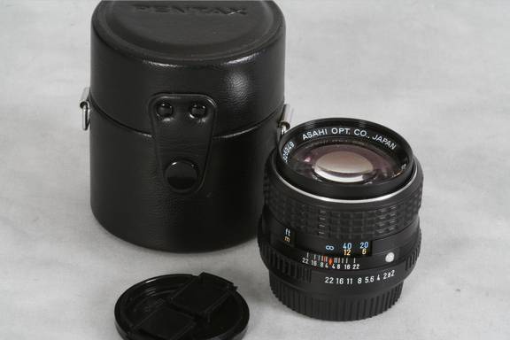 Datei:Pentax-M 85 2 TeamFoto.jpg