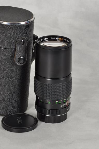 Datei:Porst MC 200 3.5 TeamFoto.jpg