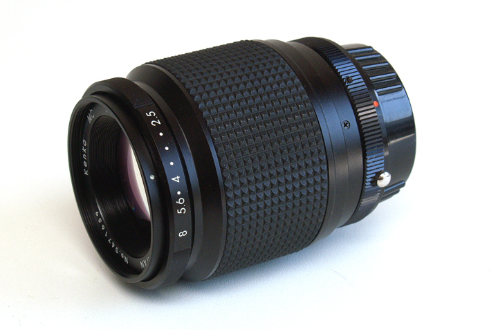 Datei:Kenko85soft 3rdpartylens-om.jpg