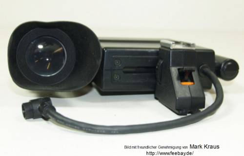 Datei:Color Video Camera VX-303 Sucher.jpg