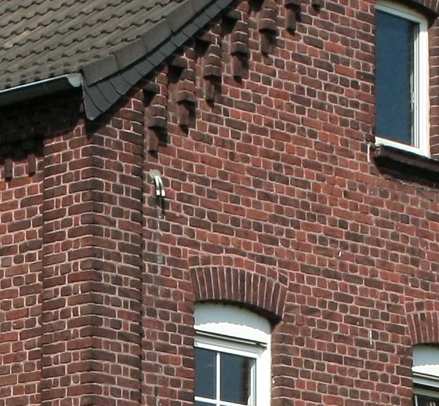 Datei:Haus in Kehn (Toenisvorst) Ausschnitt.jpg