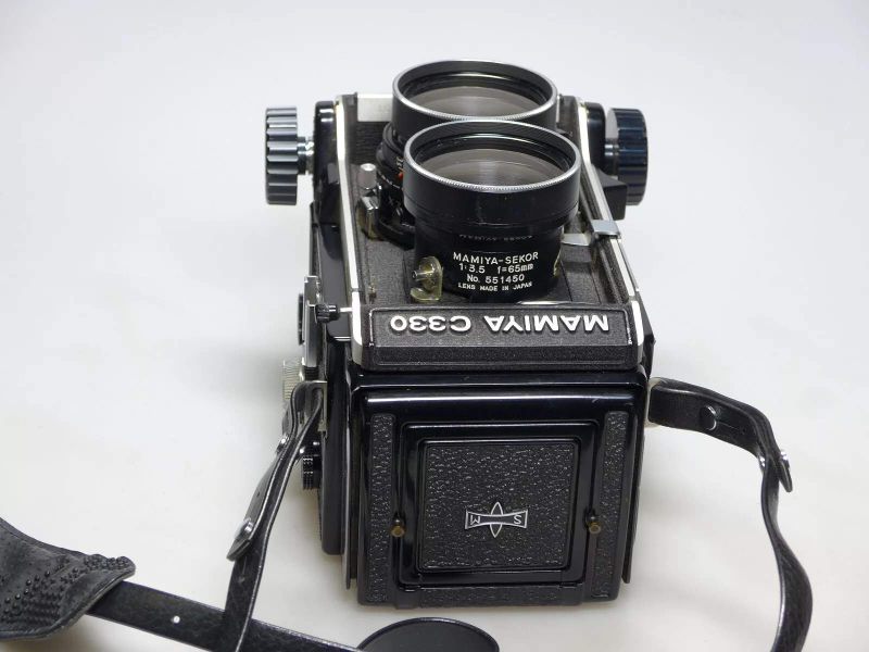 Datei:Mamiya C330 Professional camerafoxx 4.jpg