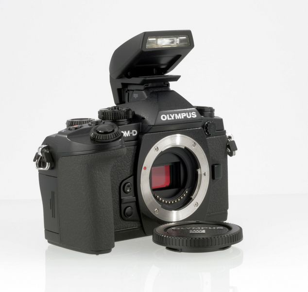 Datei:Olympus E-M1 Arsenal 2.jpg