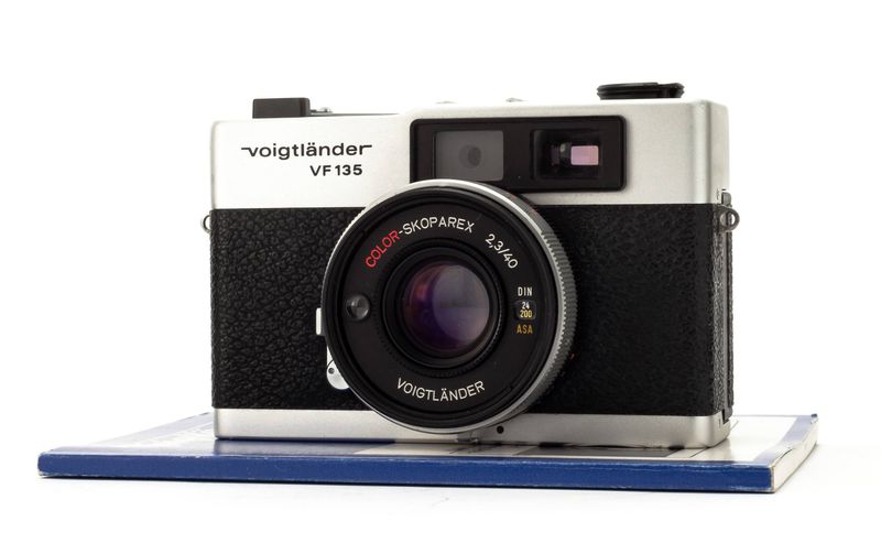 Datei:Voigtlaender VF 135 Arsenal 1.jpg