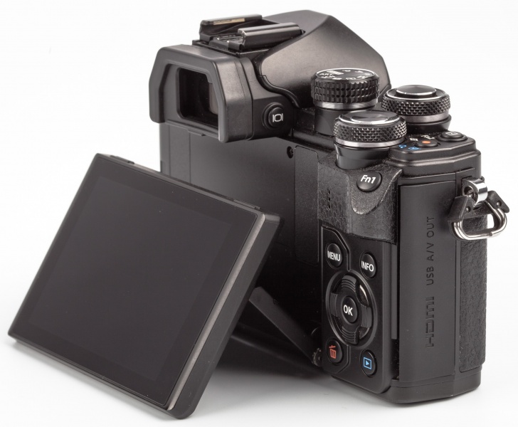 Datei:Olympus E-M10 ii Arsenal 5.jpg