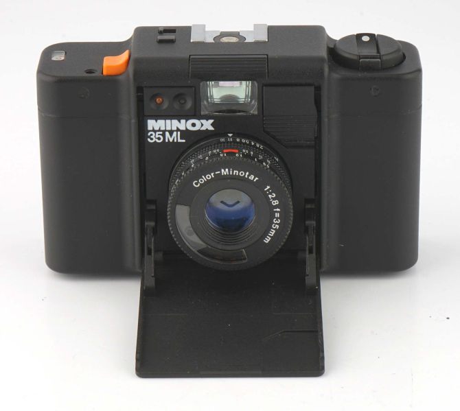 Datei:Minox 35 ML Arsenal 1.jpg