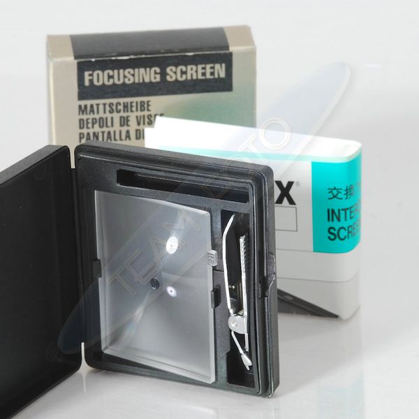 Datei:Pentax 645 Einstellscheibe UB-21 TeamFoto.jpg