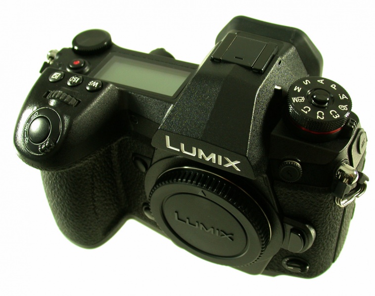 Datei:Lumix G9 Brell 2.jpg