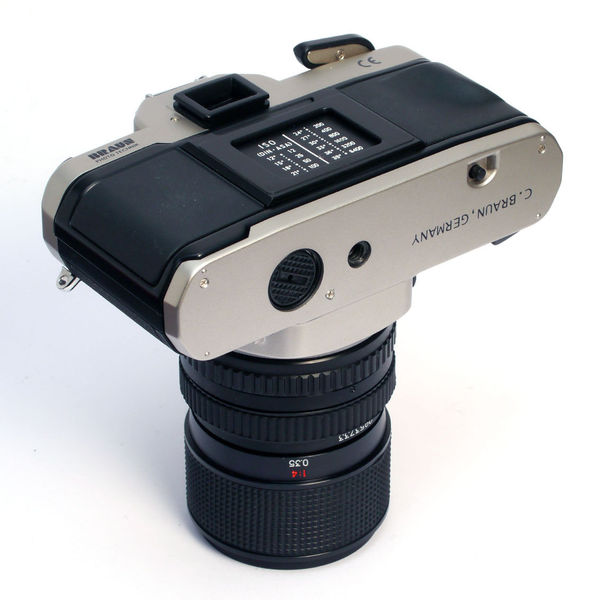 Datei:Braun SR2000 TeamFoto 3.jpg