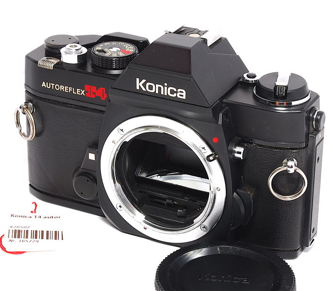 Datei:Konica Autoreflex T4 Arsenal.jpg