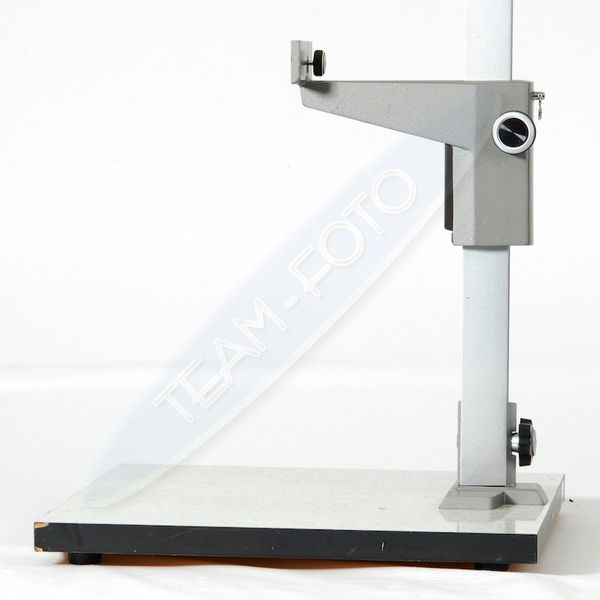 Datei:OM-Large-Repro-Stand TeamFoto 1.JPG