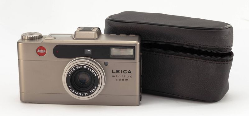 Datei:Leica Minilux Zoom Arsenal 1.jpg