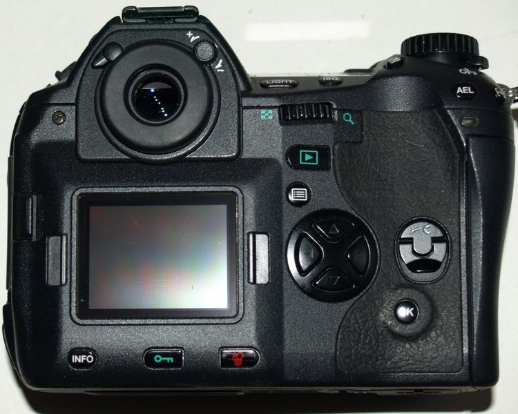 Datei:E-1 back cfrei.jpg