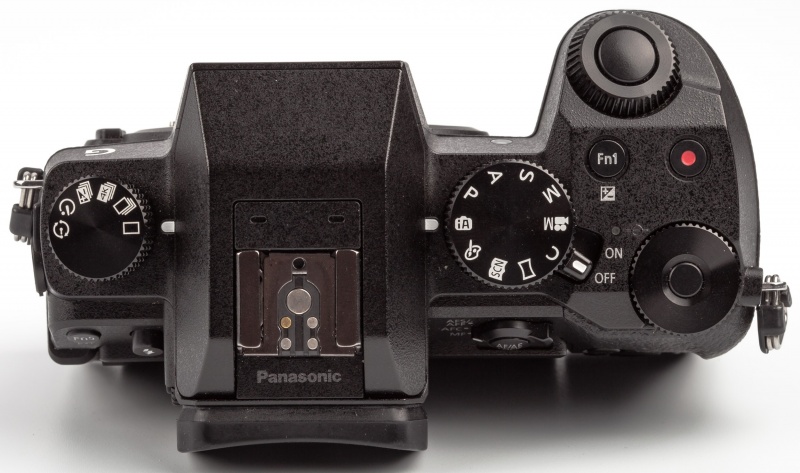 Datei:Panasonic Lumix DMC-G70 Arsenal 3.jpg