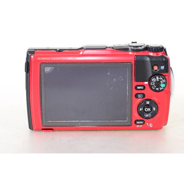 Datei:Tough TG-4 red TeamFoto 6.jpg