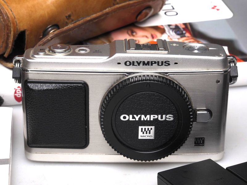 Datei:PEN E-P1 si camerafoxx 2.jpg