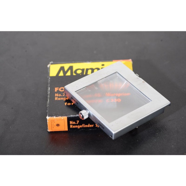 Datei:Mamiya-TLR Mattscheibe No7 TeamFoto 1.jpg