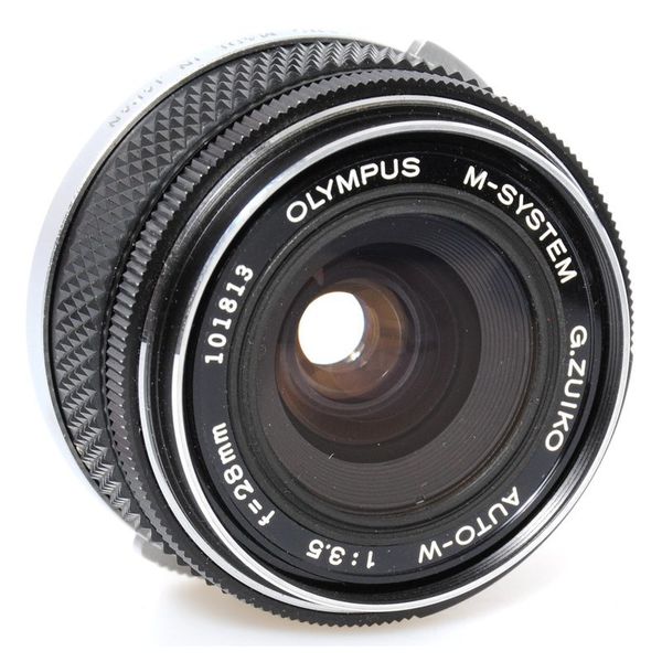 Datei:M-Zuiko 28mm Arsenal 2.jpg