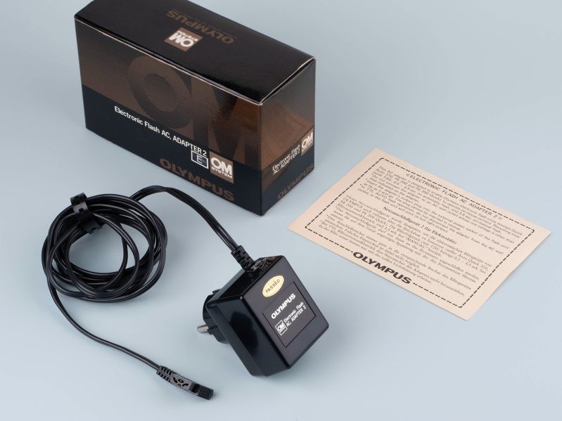 Datei:AC Adapter 2 01.jpg