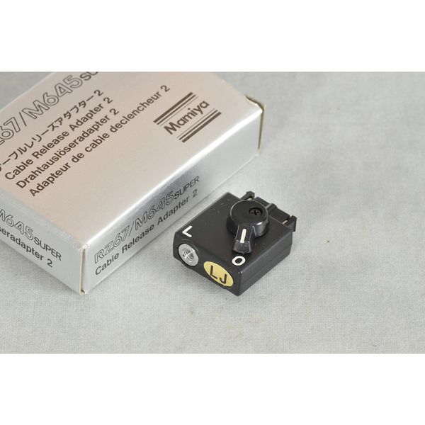 Datei:Mamiya 645 Super Drahtausl TeamFoto.jpg