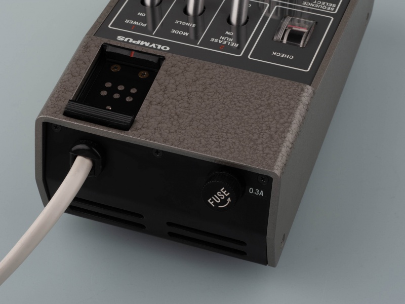 Datei:M.AC Control Box 04.jpg