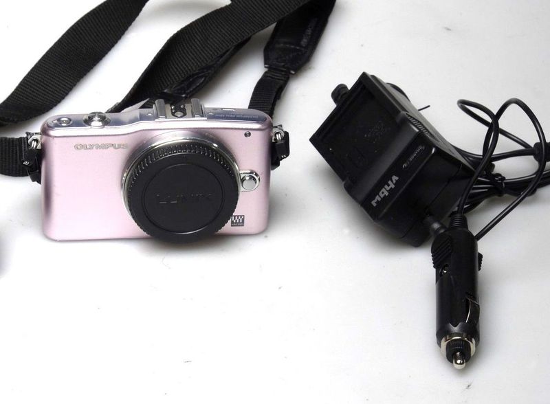 Datei:PEN E-PM1 camerafoxx 2.jpg