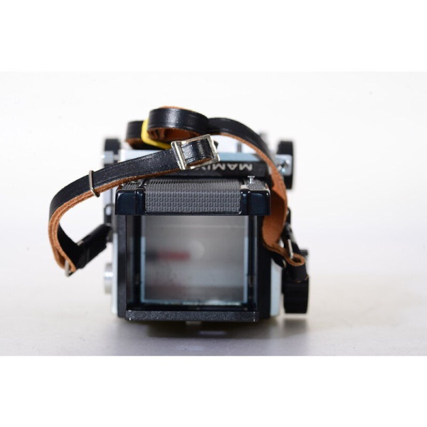 Datei:Mamiya C220 TeamFoto 3.jpg