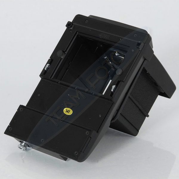 Datei:Mamiya 645 Lichtschacht TeamFoto 2.jpg