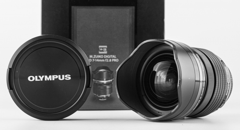 Datei:Olympus mFT 7-14 Arsenal 1.jpg