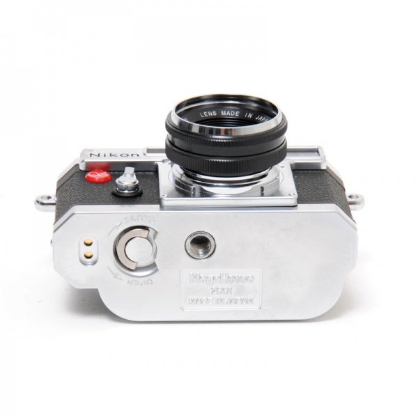 Datei:Sharan Nikon SP Arsenal 3.jpg