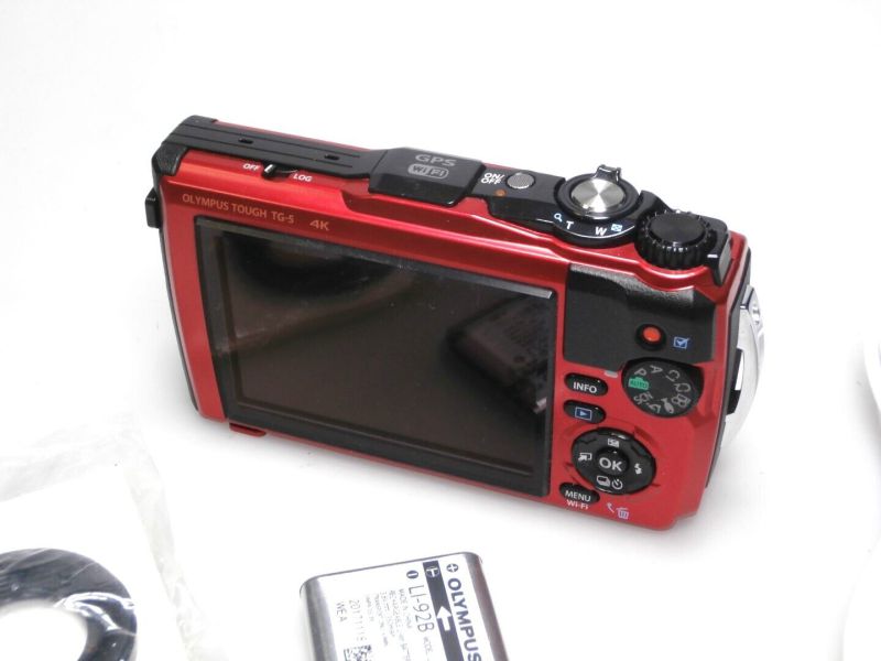 Datei:Olympus TG-5 camerafoxx 3.jpg