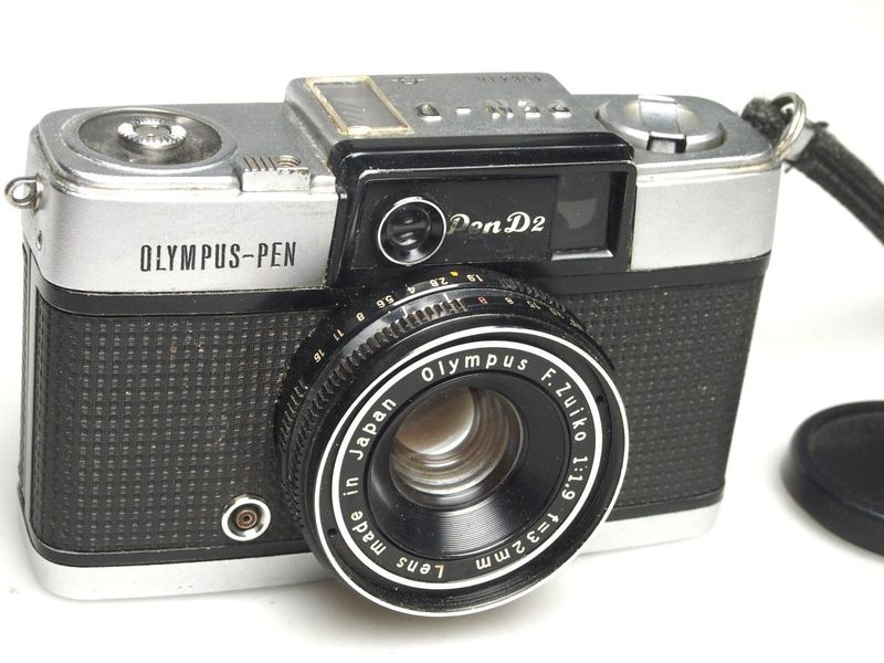 Datei:PEN D2 camerafoxx 3.jpg