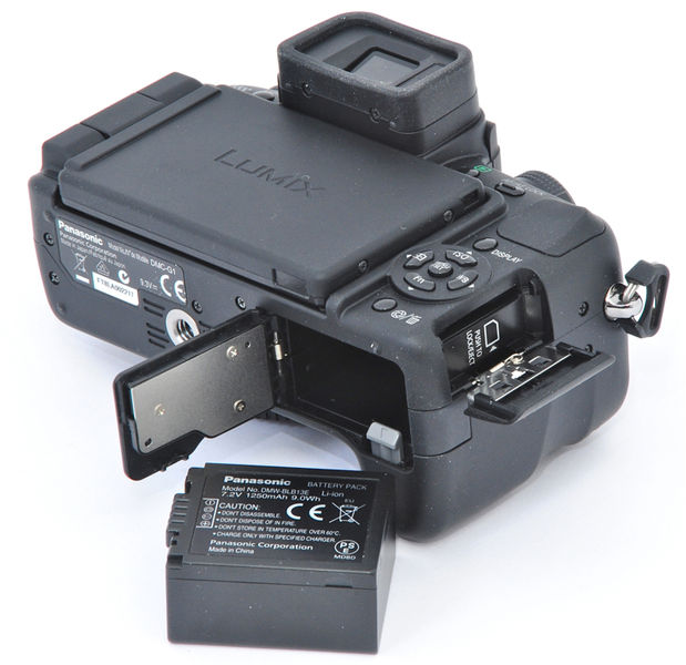 Datei:Lumix DMC-G1 sw Arsenal 3.jpg