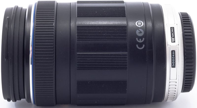 Datei:Olympus mFT 75-300 Arsenal 3a.jpg