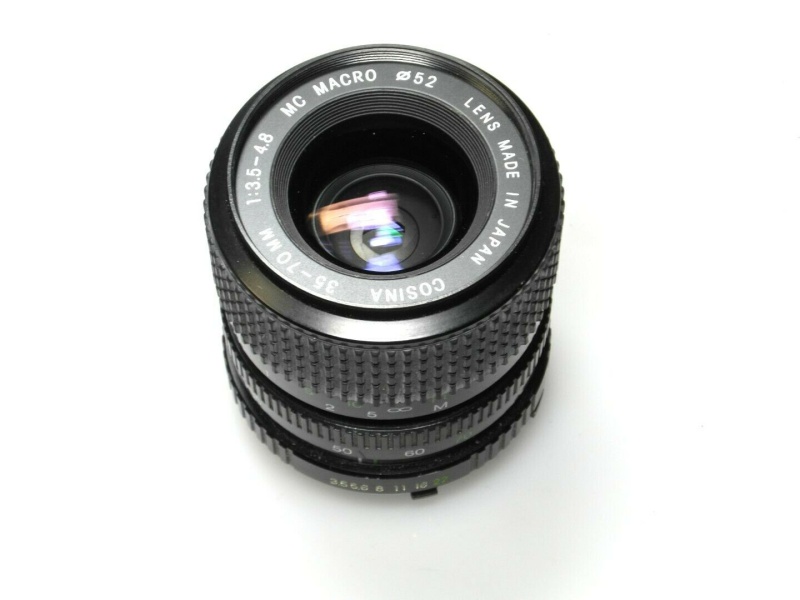 Datei:Cosina 35-70 3.5-4.8 camerafoxx.jpg