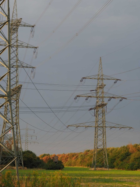 Datei:M.Zuiko 45 1.8 Strom small.jpg