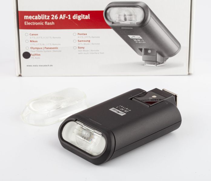 Datei:MECABLITZ 26 AF-1 Arsenal 1.jpg