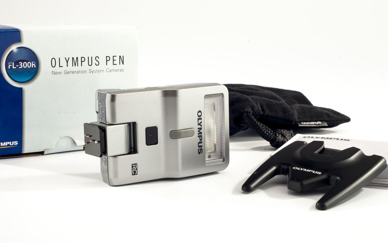 Datei:FL-300R Arsenal 1.jpg