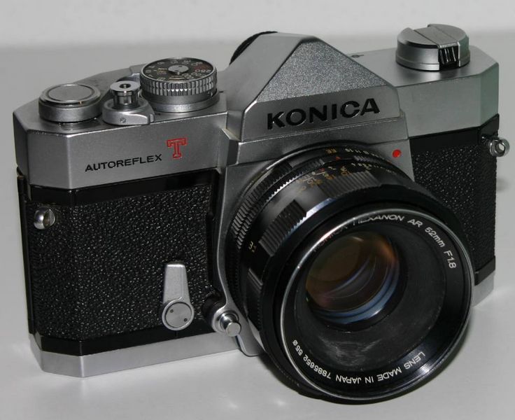 Datei:Konica Autoreflex T Arsenal.jpg