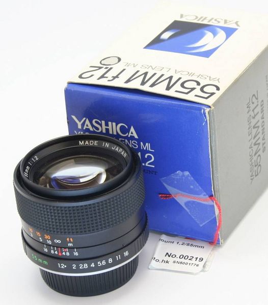 Datei:Yashica ML 55 1.2 Arsenal.jpg