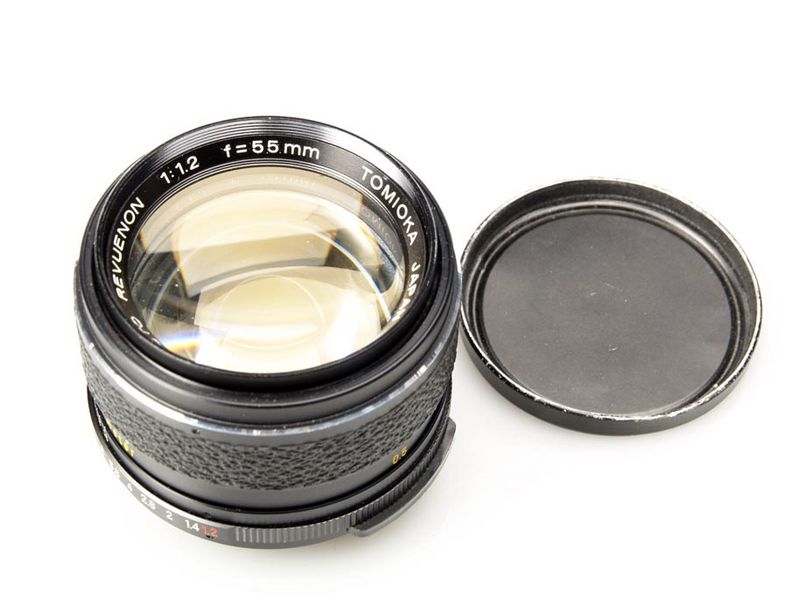 Datei:Revuenon 55 1.2 Tomioka camerafoxx.JPG